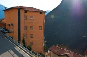 Отель Albergo De Jean  Гарцено